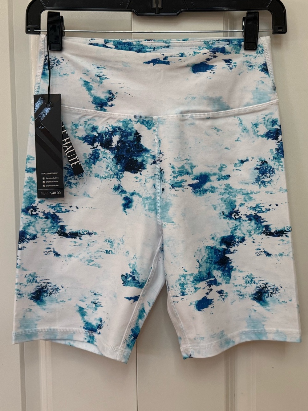 Kyodan  High Waist Brushed Surface Printed Shorts